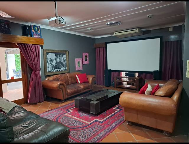 4 BEDROOM HOUSE FOR SALE IN SAFARI GARDENS